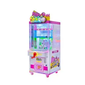 Красочный игровой автомат с клешнёй для игрушек